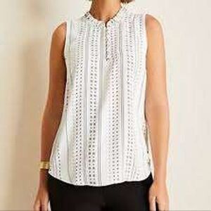 Ann Taylor Petite Sleeveless Ruffle‎ Neck Geometric Print Blouse Top - Size MP